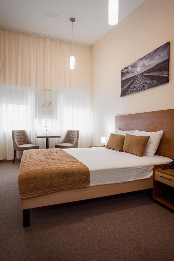 Sajam Garni Hotel Leskovac  Extérieur photo